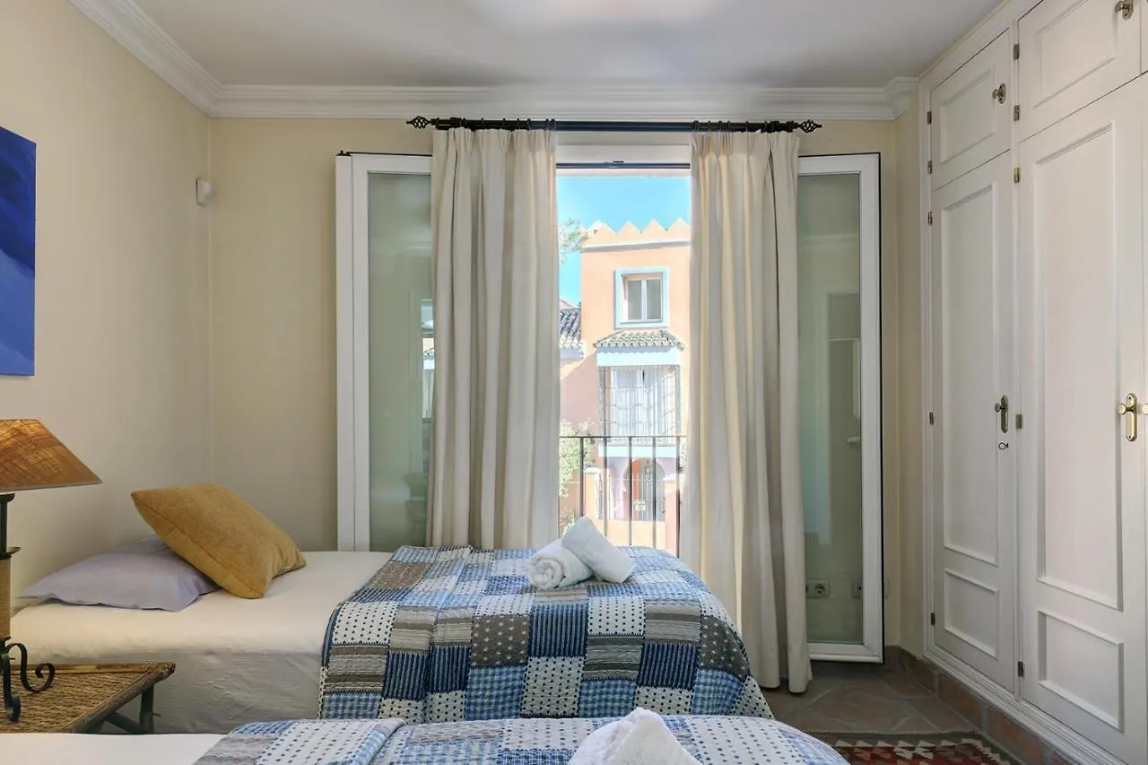 Apartamento La Perla De La Bahia Primera Linea Casares